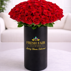 50-red-roses-with-vase
